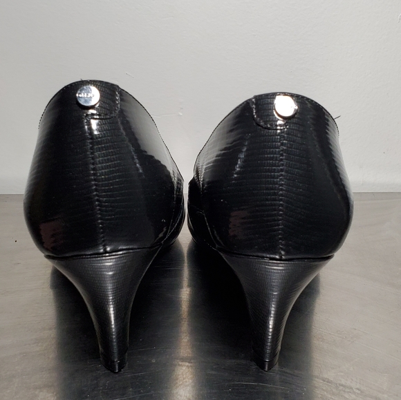 Calvin Klein 2'5" open toe shoes - Picture 5 of 7